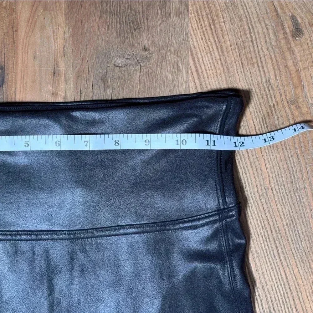 #0277 Spanx Faux Leather Moto Leggings, Very Black, Size S - Picture 4 of 9